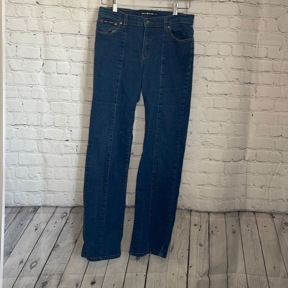 DKNY Women’s Jeans size 8 Medium Wash